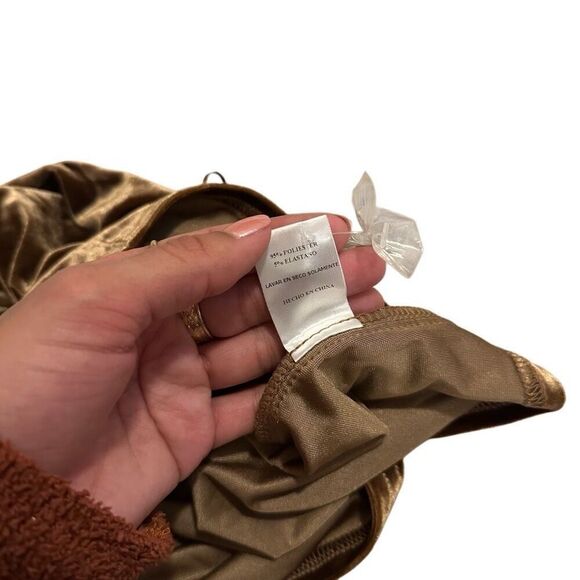 Petal and Pup Celine Velvet Halter Top Brown Sexy Classy - Picture 9 of 10